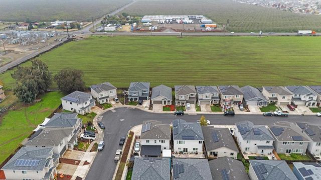 683 Granada Court, Merced, CA 95341