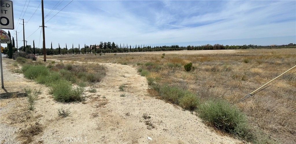 Image 12 of property listing at 4 Rancho California Road, Temecula, CA 92592