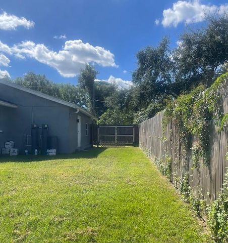 7712 DELEUIL AVENUE, Tampa, FL 33610