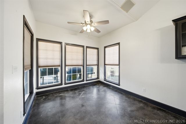 9800 E 510 Road, Claremore, OK 74019