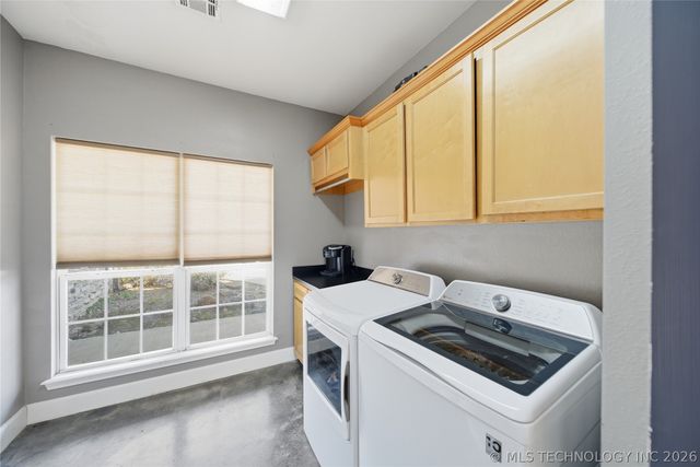 9800 E 510 Road, Claremore, OK 74019