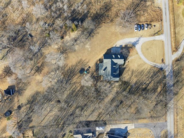 9800 E 510 Road, Claremore, OK 74019
