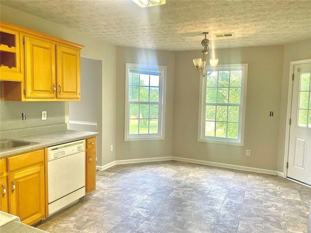 3095 Oak Grove Road, Loganville, GA 30052