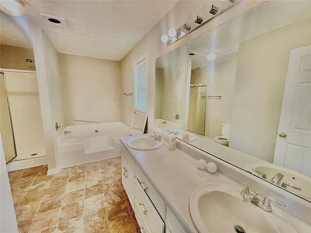 3095 Oak Grove Road, Loganville, GA 30052