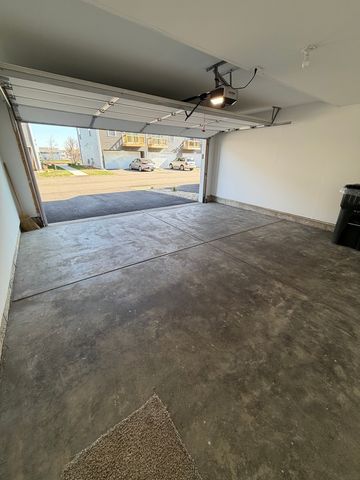 1555 Sequoia Way, Pingree Grove, IL 60140