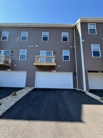 1555 Sequoia Way, Pingree Grove, IL 60140