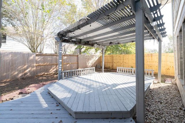 1809 Oakland Cir, Pearland, TX 77581