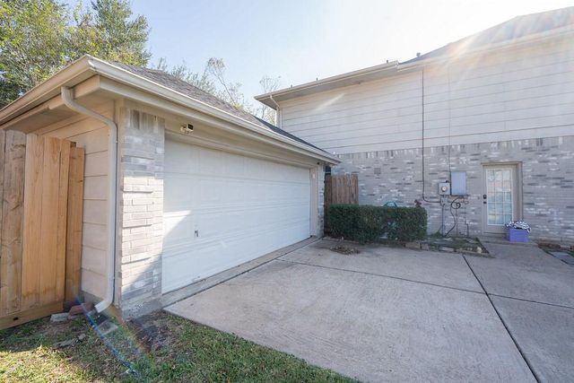1809 Oakland Cir, Pearland, TX 77581