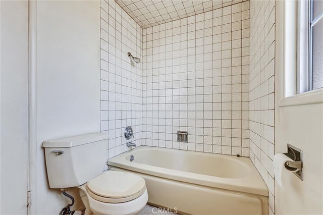 17123 S Orchard Avenue, Gardena, CA 90247