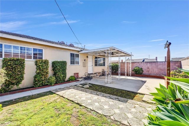 17123 S Orchard Avenue, Gardena, CA 90247
