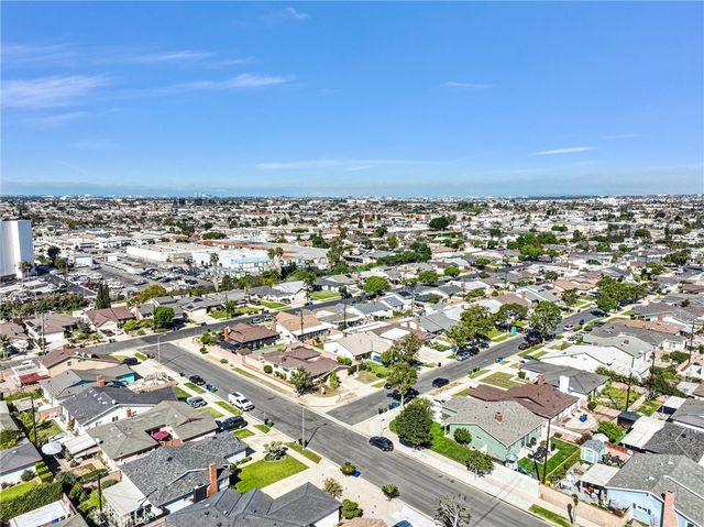 17123 S Orchard Avenue, Gardena, CA 90247