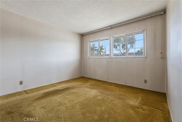 17123 S Orchard Avenue, Gardena, CA 90247