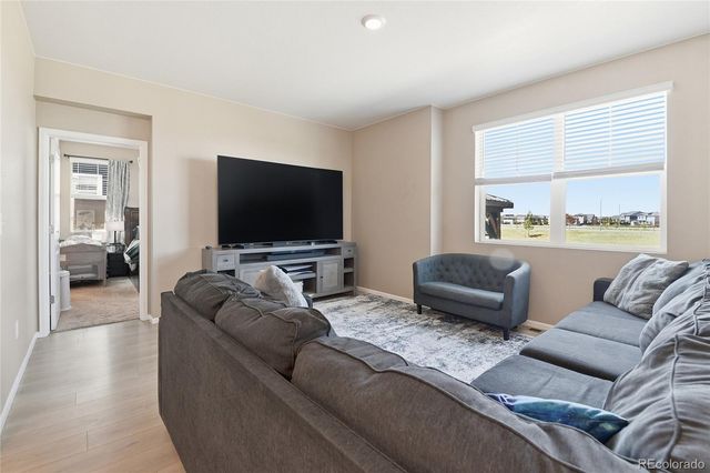 141 S Quantock Street, Aurora, CO 80018