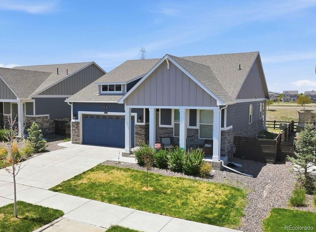 141 S Quantock Street, Aurora, CO 80018