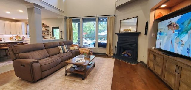 8762 Sunset Heights Lane, Conroe, TX 77302