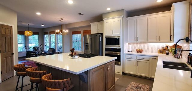 8762 Sunset Heights Lane, Conroe, TX 77302