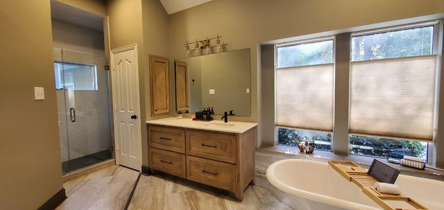 8762 Sunset Heights Lane, Conroe, TX 77302