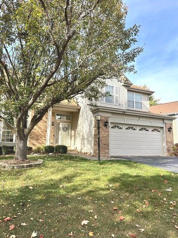 7 Royal Oak Court, Lake In The Hills, IL 60156