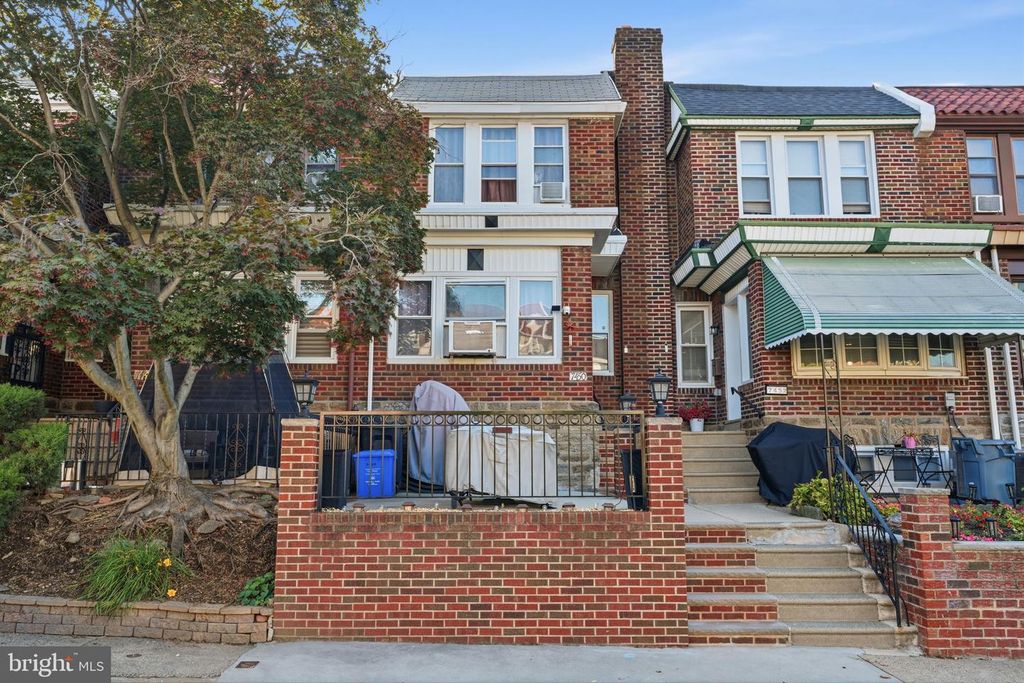 7450 BEVERLY RD, PHILADELPHIA, PA 19138 — photo 2