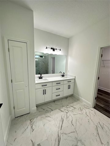 13311 MIDWAY AVENUE, Astatula, FL 34705