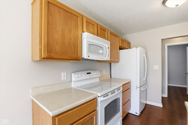 16008 Plains Road, Noblesville, IN 46062