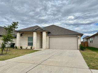 806 Pease River WAY, Hutto, TX 78634