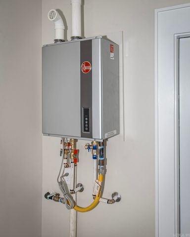 912 Lakeshore Drive, Heber Springs, AR 72543