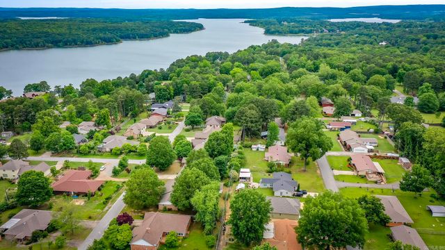 912 Lakeshore Drive, Heber Springs, AR 72543