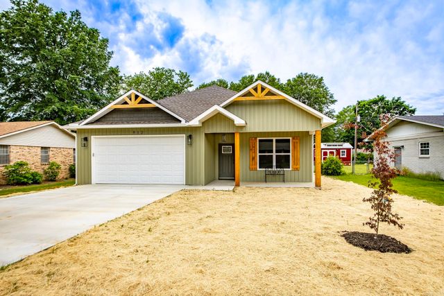 912 Lakeshore Drive, Heber Springs, AR 72543