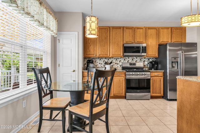 37 Solomans Drive, Barnegat, NJ 08005