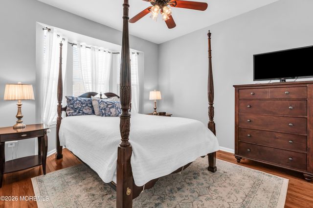 37 Solomans Drive, Barnegat, NJ 08005