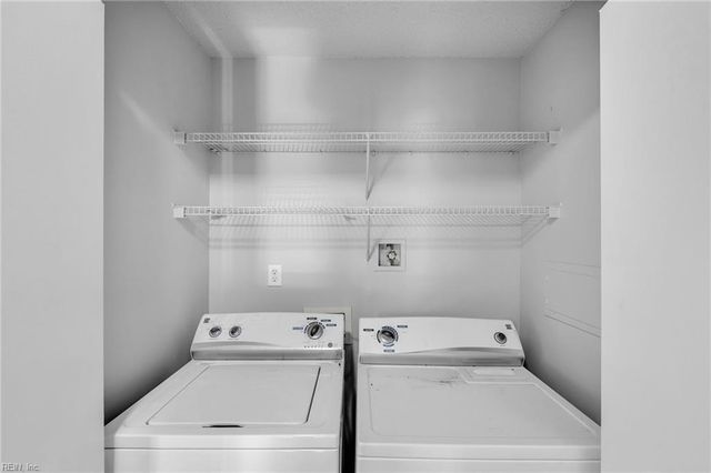 3856 Lasalle Dr Apt 105, Virginia Beach, VA 23453