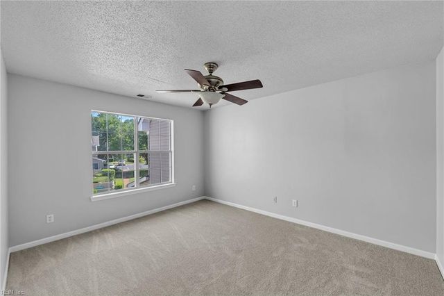 3856 Lasalle Dr Apt 105, Virginia Beach, VA 23453