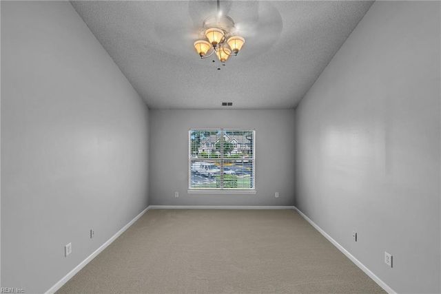 3856 Lasalle Dr Apt 105, Virginia Beach, VA 23453