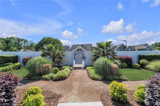 3856 Lasalle Dr Apt 105, Virginia Beach, VA 23453