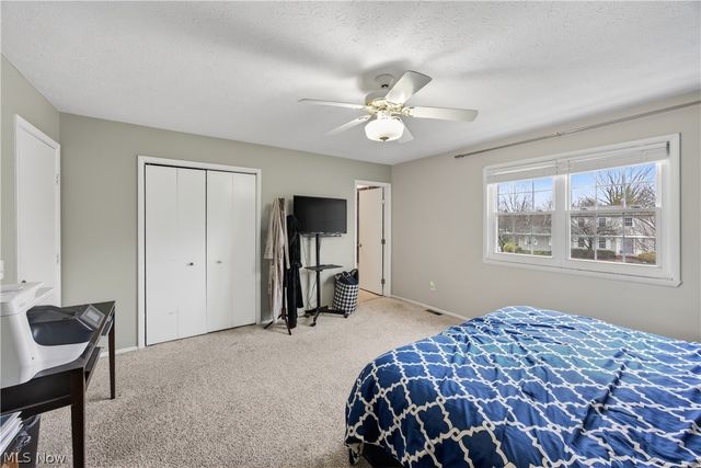 30 Chelmsford Drive, Aurora, OH 44202