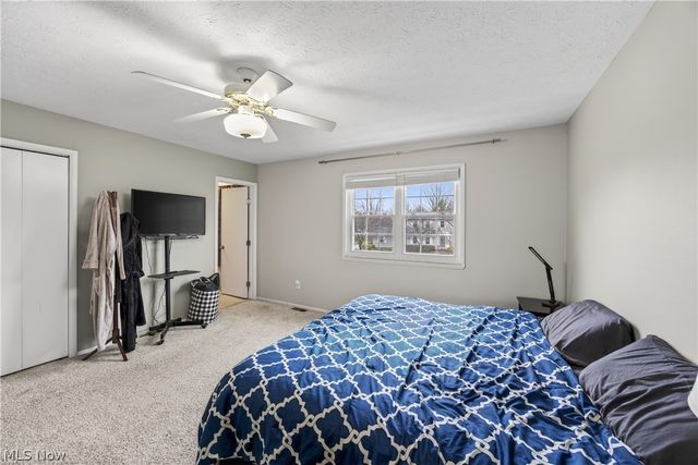 30 Chelmsford Drive, Aurora, OH 44202