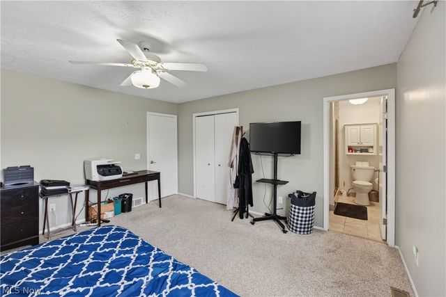 30 Chelmsford Drive, Aurora, OH 44202