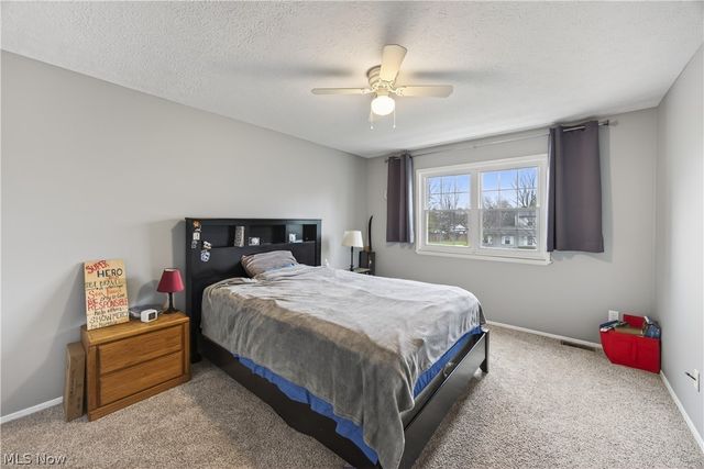 30 Chelmsford Drive, Aurora, OH 44202