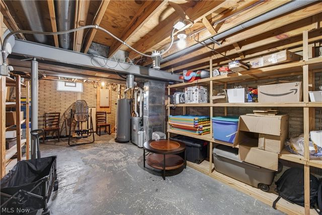 30 Chelmsford Drive, Aurora, OH 44202