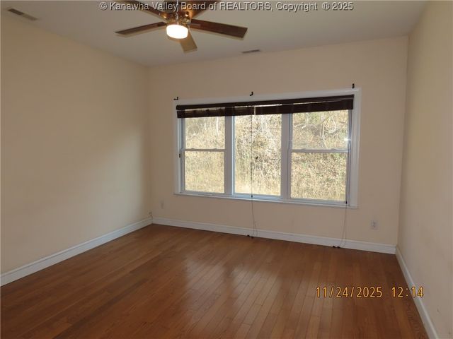 104 Francis Drive, Charleston, WV 25311