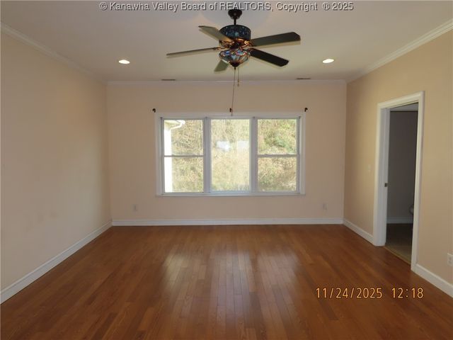 104 Francis Drive, Charleston, WV 25311