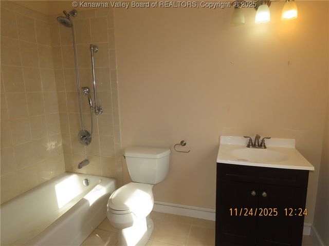 104 Francis Drive, Charleston, WV 25311