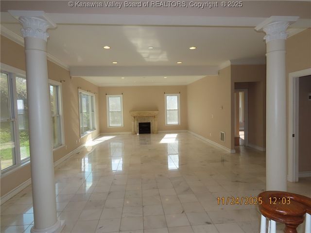 104 Francis Drive, Charleston, WV 25311