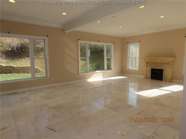 104 Francis Drive, Charleston, WV 25311