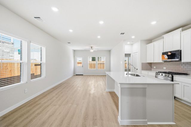 7749 Bergamot Circle, Magnolia, TX 77354