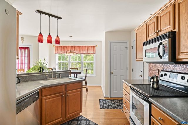156 SOUTHRIDGE DR, Ruckersville, VA 22968