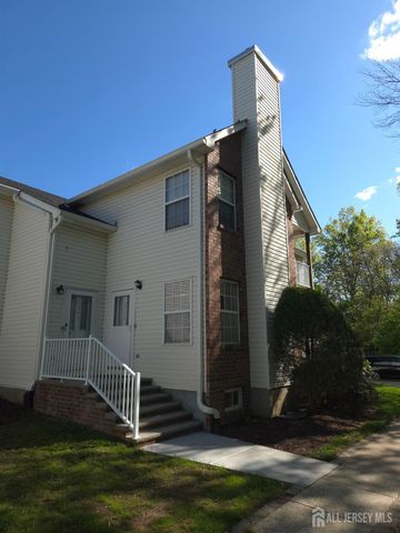 344 Bowler Court, Piscataway, NJ 08854
