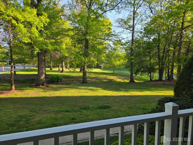 344 Bowler Court, Piscataway, NJ 08854