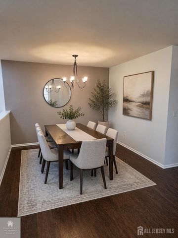 344 Bowler Court, Piscataway, NJ 08854